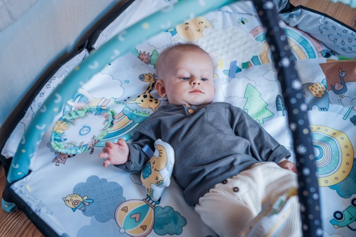 Mata edukacyjna dla dzieci MoMi Dzień i Noc - obrazek 4