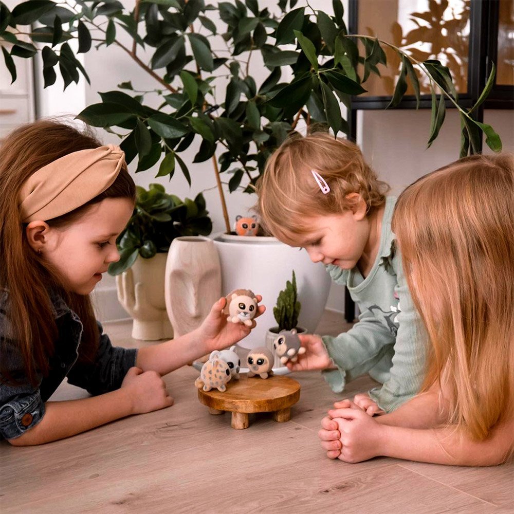 Kolekcjonerska figurka Flockies Butterfly Billy FLO0122 - obrazek 7
