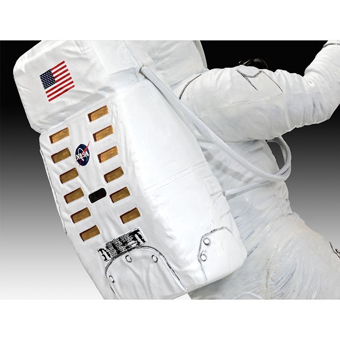 Zestaw repliki modelu Revell Control Astronauta na Księżycu Misja Apollo 11 RVL-03702 - obrazek 7