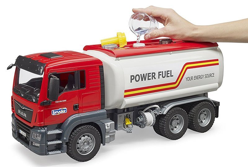 Ciężarówka do przewozu paliw MAN TGS M1: 16 Bruder AKT-03775 - obrazek 3